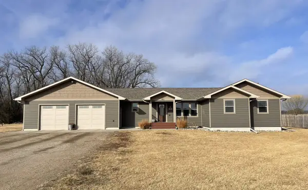 403 Tulip Lane, Yankton, SD 57078