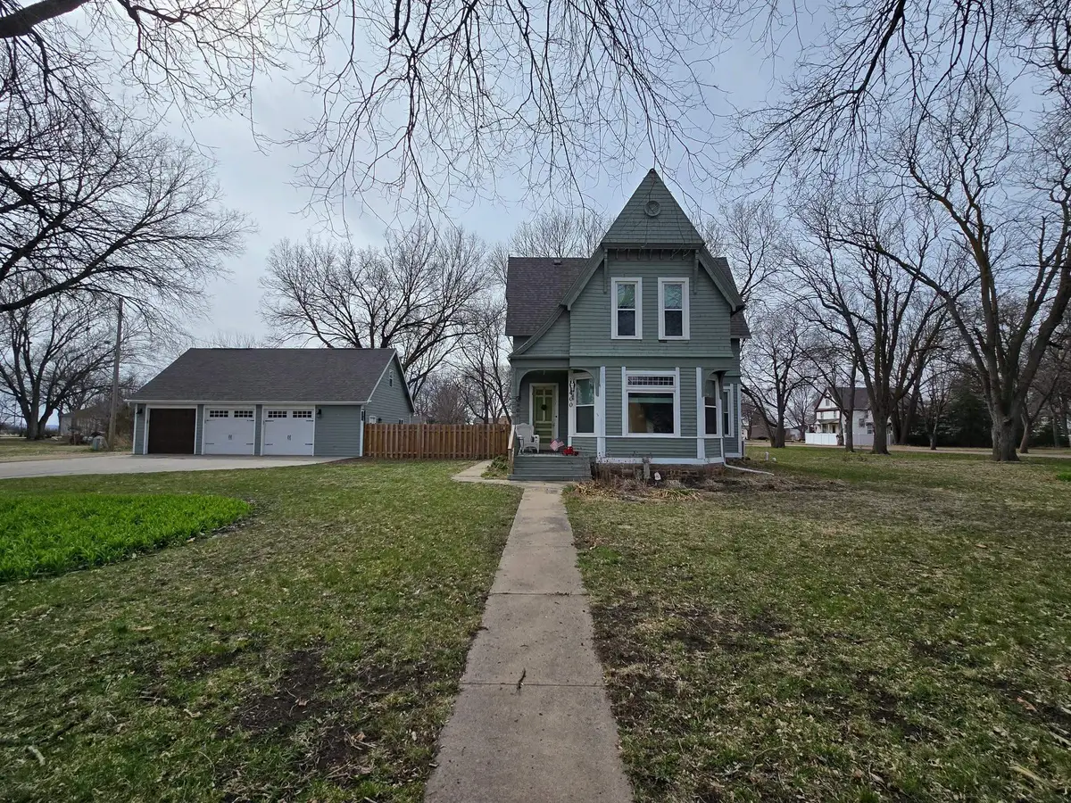 400 Kingsbury Street, Gayville, SD 57031 - #1