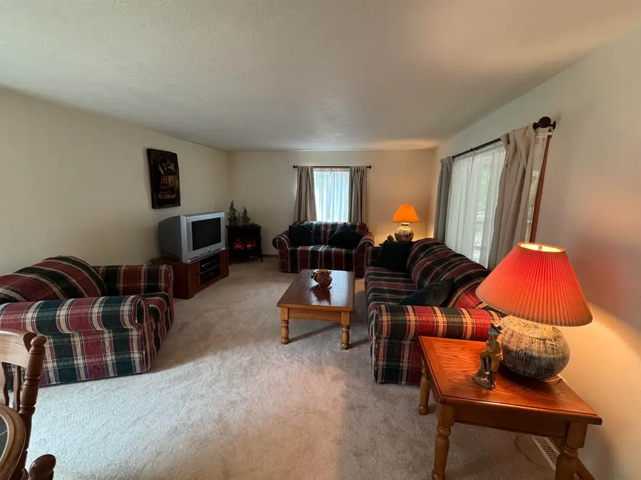 21 Ash St., Crofton, NE 68730 - #2