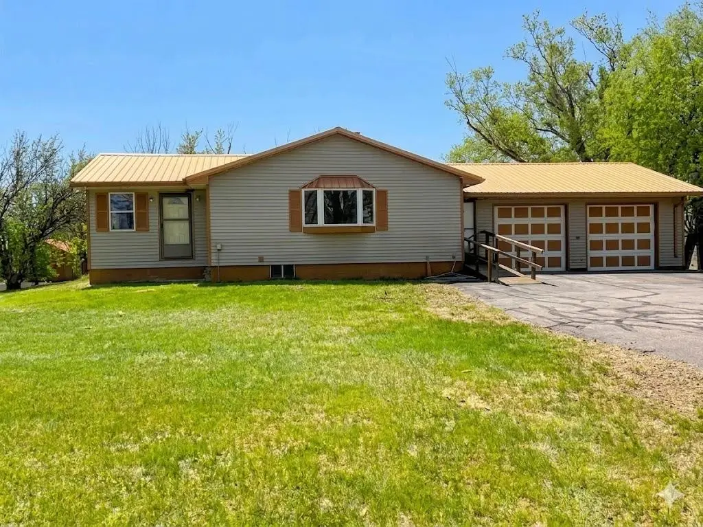 45179 Sd Hwy 50, Gayville, SD 57031 - #1