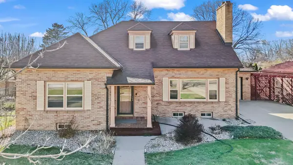 1205 Douglas, Yankton, SD 57078