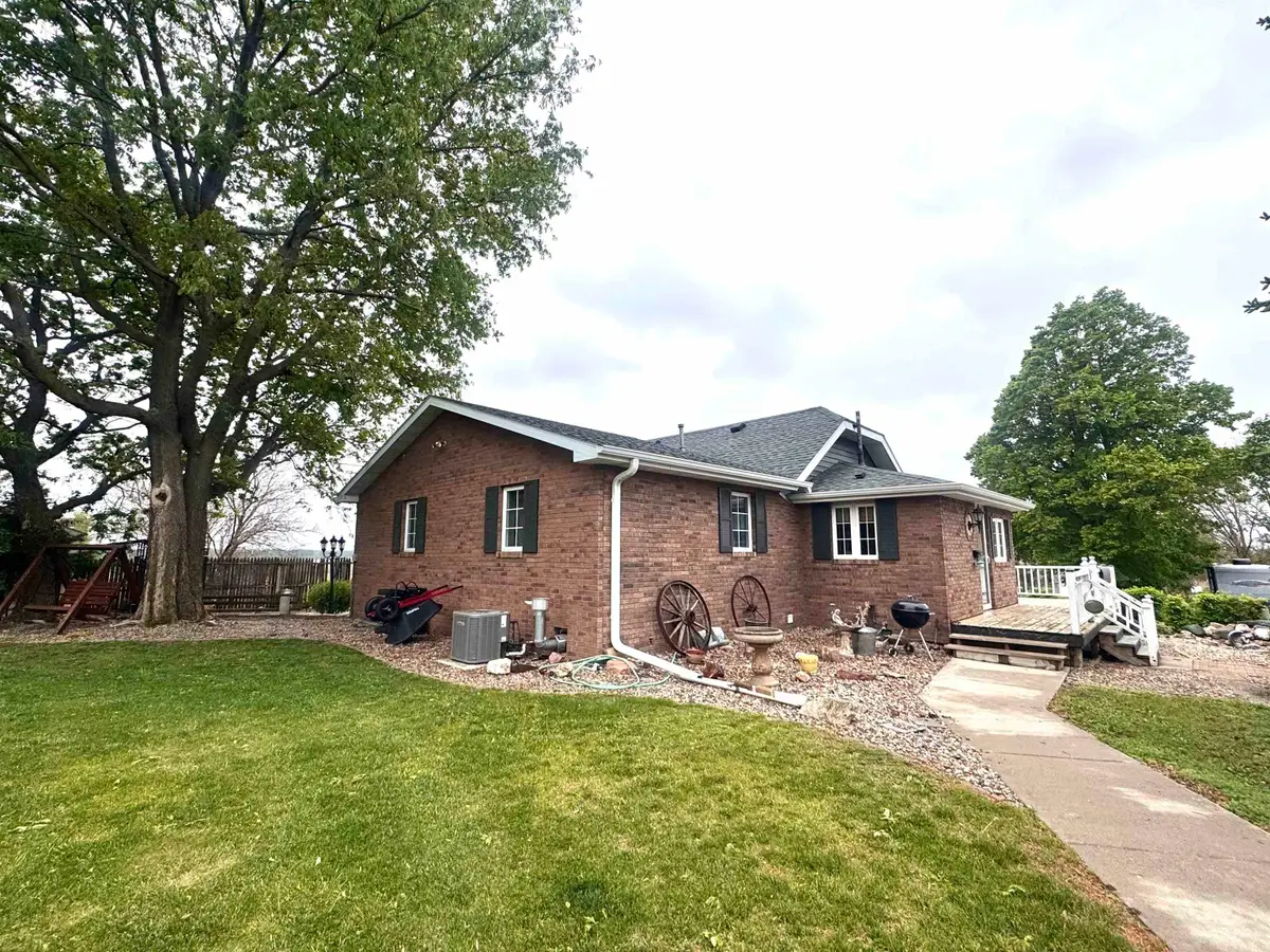 301 Lincoln Ave., Volin, SD 57072 - #1