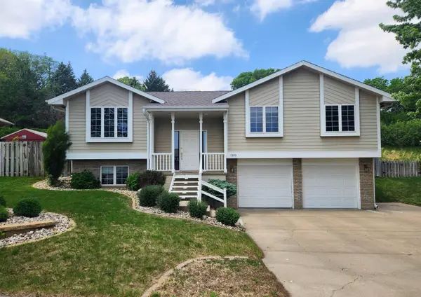 1303 Green Street, Yankton, SD 57078