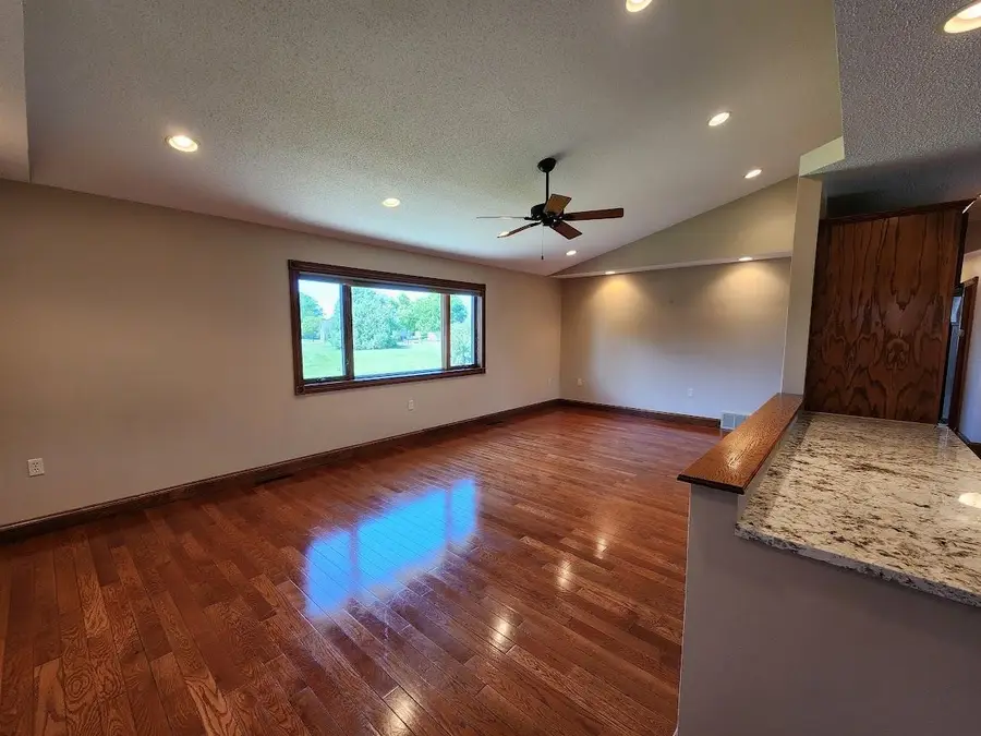 2701 Abbott, Yankton, SD 57078 - #2