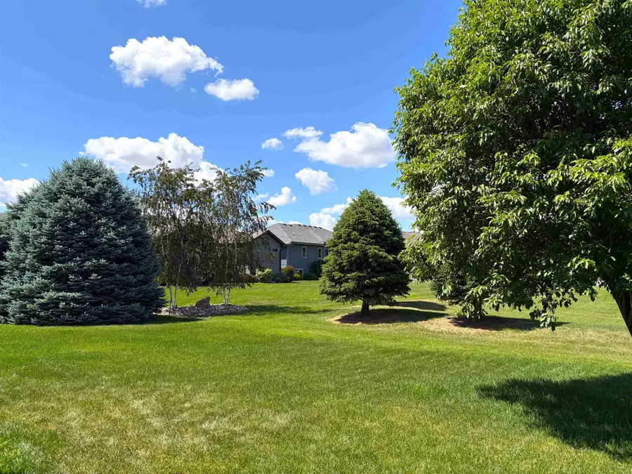702 Applewood Drive, Yankton, SD 57078 - #3