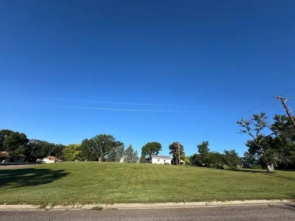 900 6th St., Springfield, SD 57062