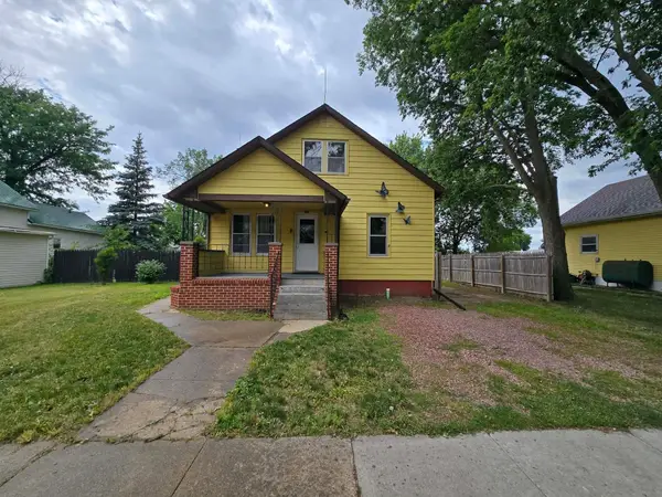 720 Second St, Scotland, SD 57059