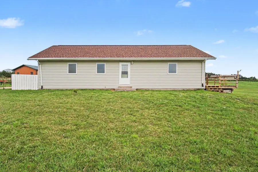 42577 Song Bird Rd, Tabor, SD 57063 - #2