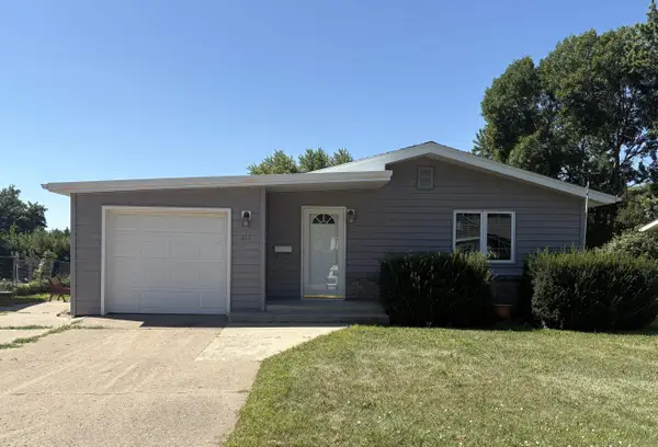 617 E 16th, Yankton, SD 57078