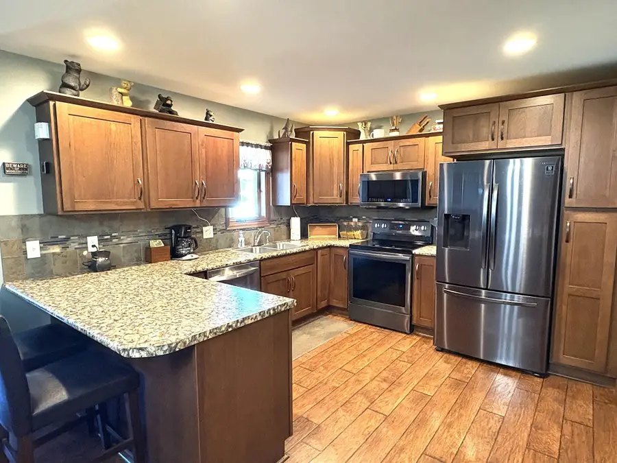 1404 Augustine Dr., Yankton, SD 57078 - #3