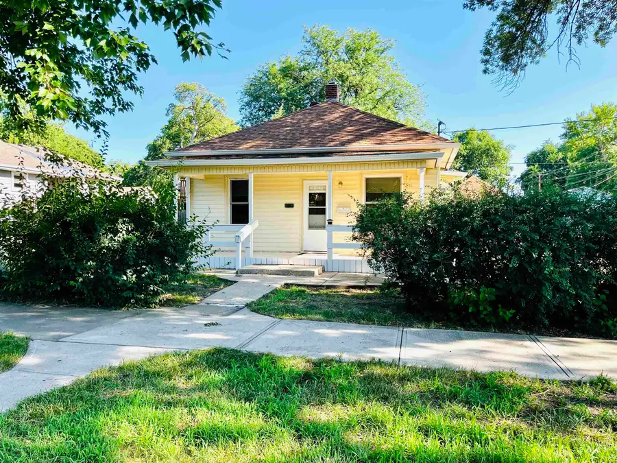 608 W 6th, Yankton, SD 57078 - #2