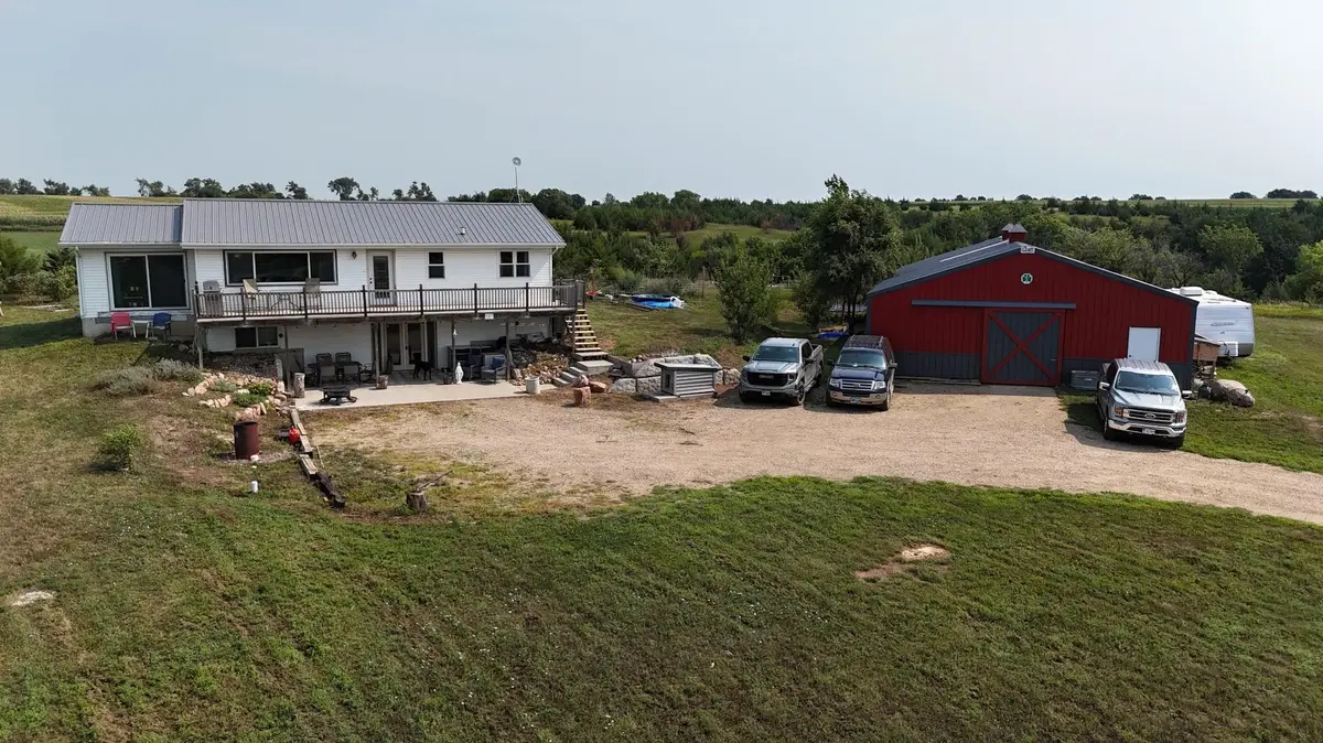 45704 308th St, Wakonda, SD 57073 - #1