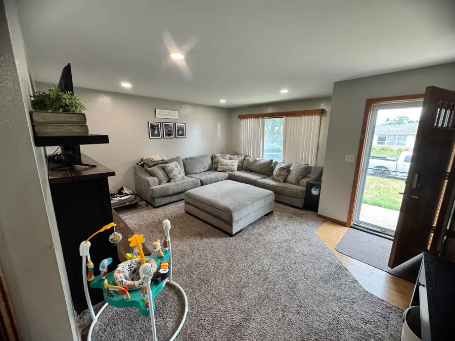 603 Burgess Rd., Yankton, SD 57078 - #3