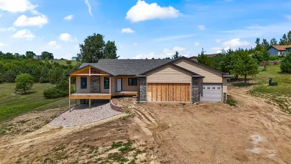 167 Sherwood Dr., Yankton, SD 57078