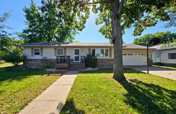 309 Iverson St, Gayville, SD 57031