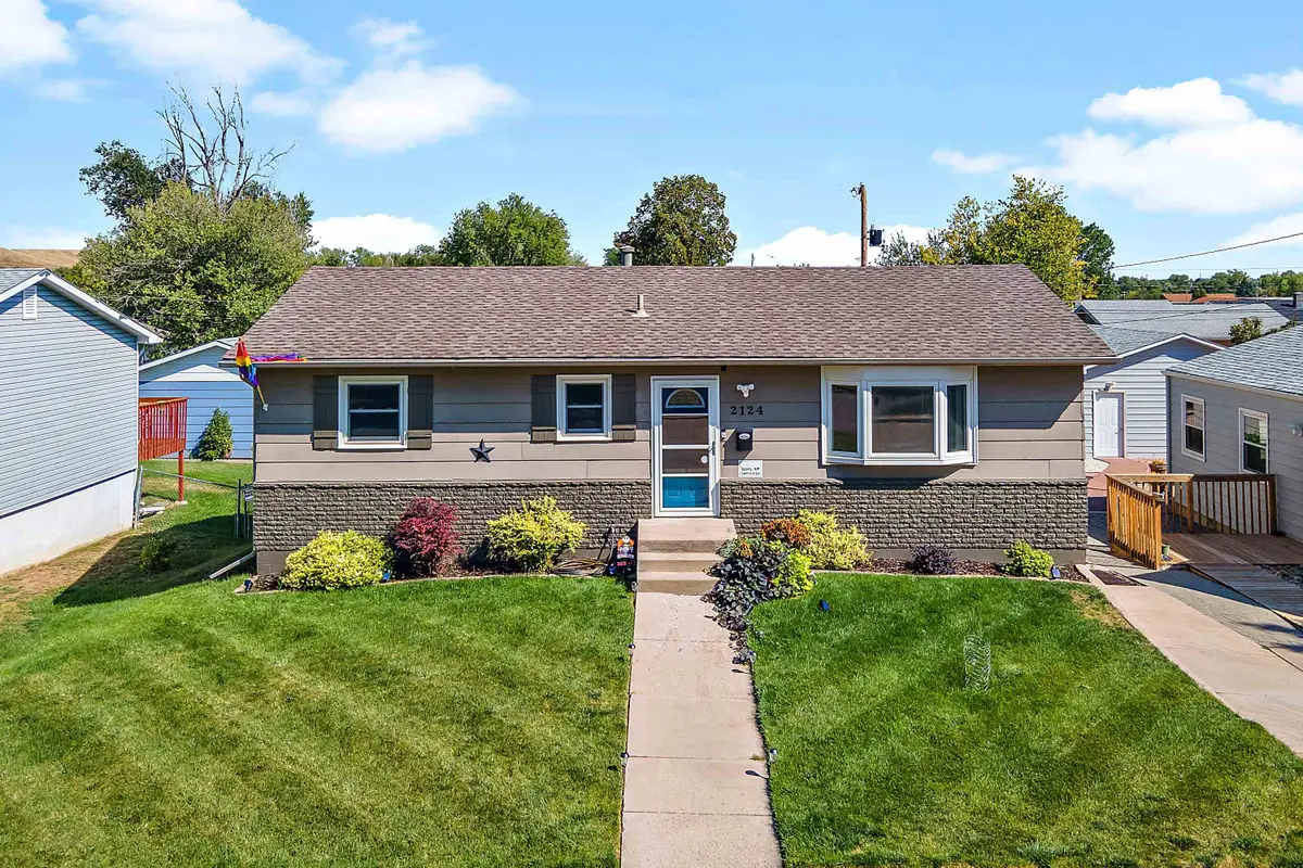 2124 Wisconsin Avenue, Rapid City, SD 57701 - #1