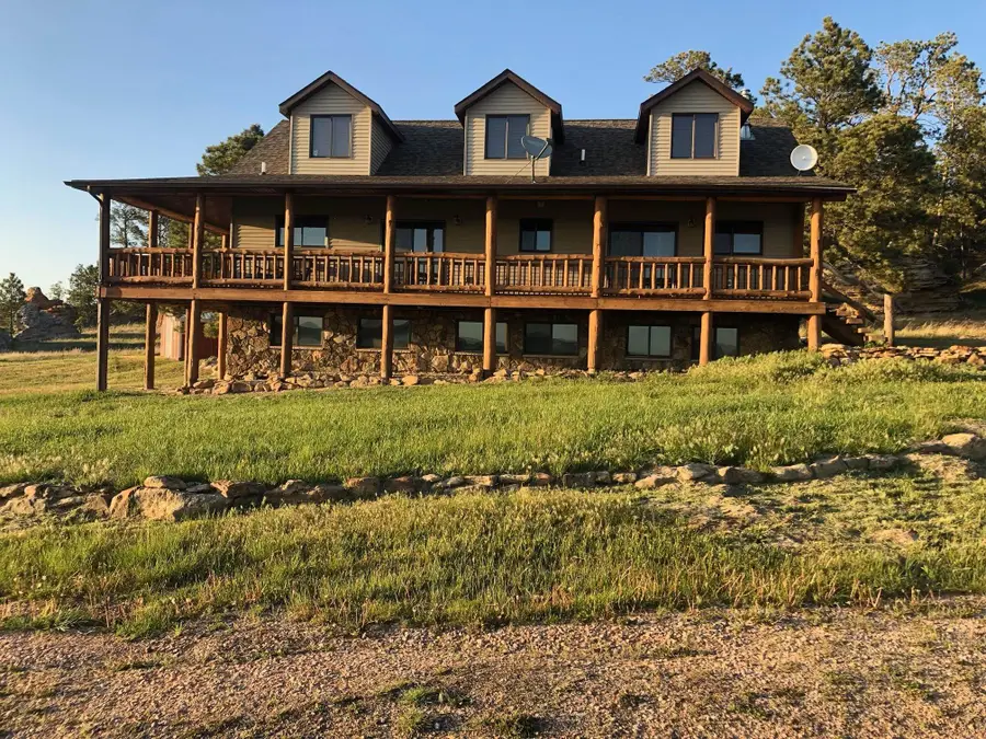 16924 Us Hwy 14a, Moorcroft, WY 82721 - Image #2