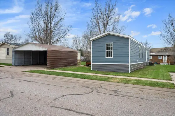 1107 Roughlock Lane, Spearfish, SD 57783