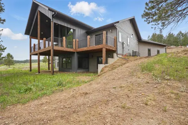 12290 Prairie View Loop, Whitewood, SD 57793