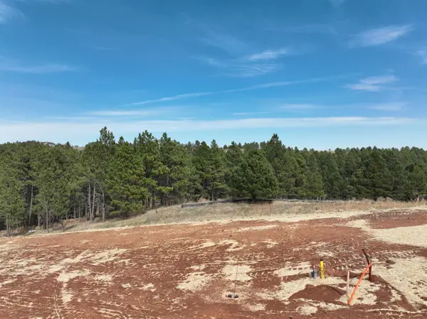 5520 Wind River Road, Rapid City, SD 57702