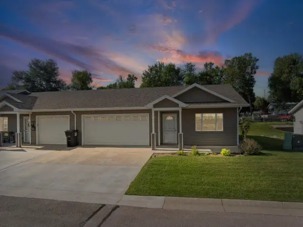 1217 Silverbrook Lane, Spearfish, SD 57783