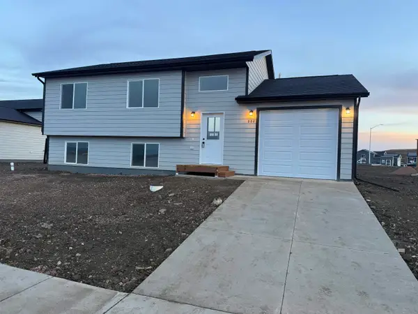 882 Vicksburg St., Box Elder, SD 57719
