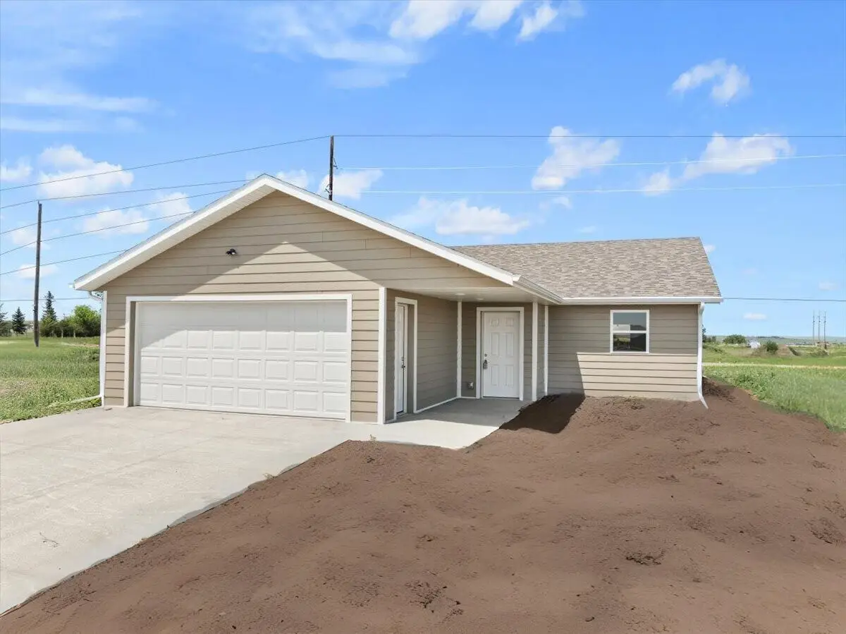 10890 Eagle Court, Belle Fourche, SD 57717 - Image #1