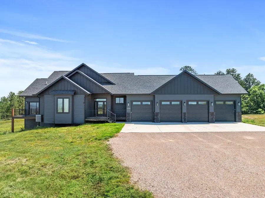 22998 Cedar Berry Avenue, Spearfish, SD 57783 - Image #2