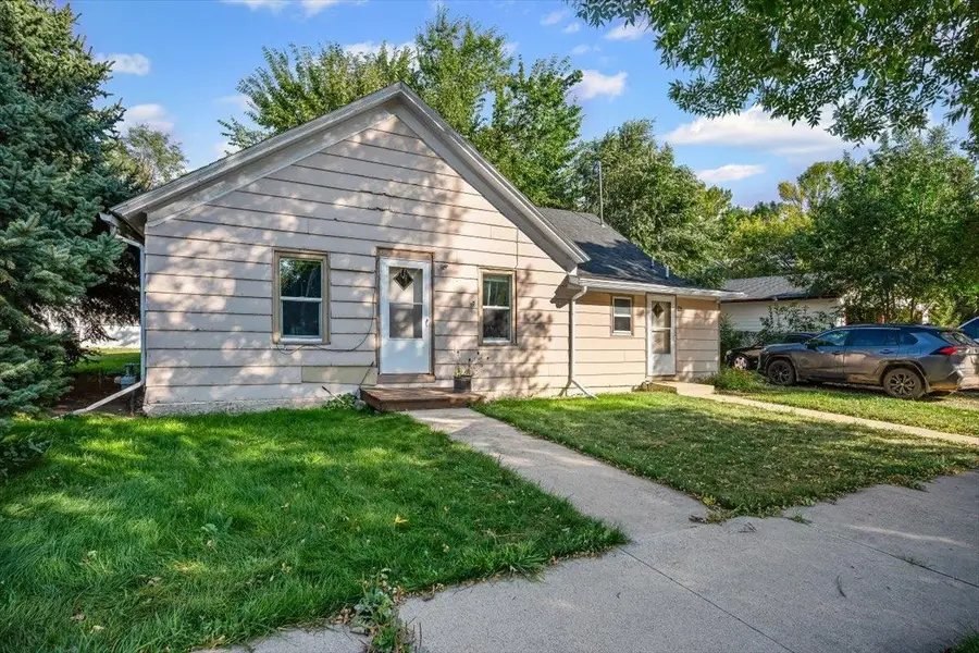 403 4th Avenue, Belle Fourche, SD 57717 - Image #3