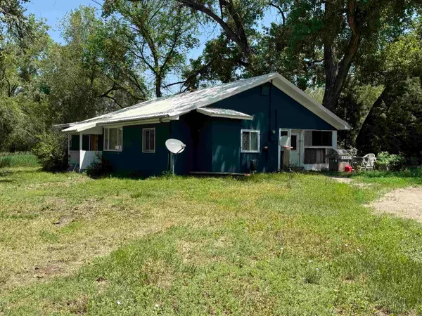 110 Mosier, Oral, SD 57766