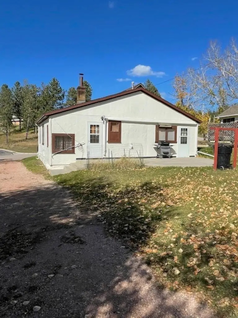 1142 Montgomery Street, Custer, SD 57730 - Image #3