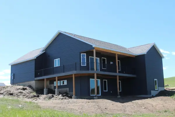 321 Rose Quartz Place, Custer, SD 57730