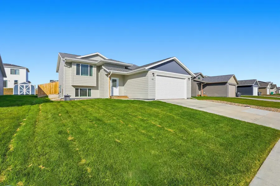 404 Yelner Drive, Box Elder, SD 57719 - Image #2