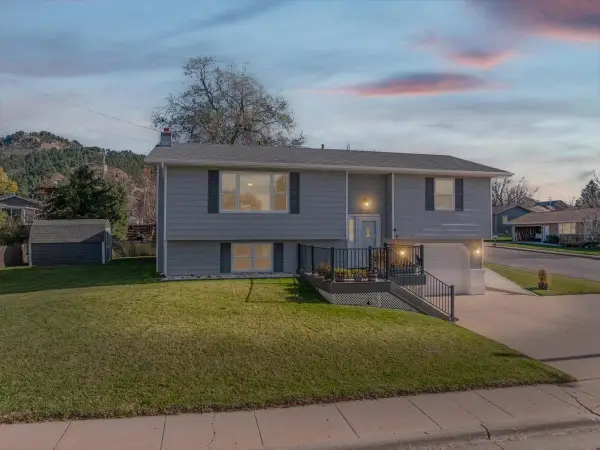 544 N 12th Street, Spearfish, SD 57783