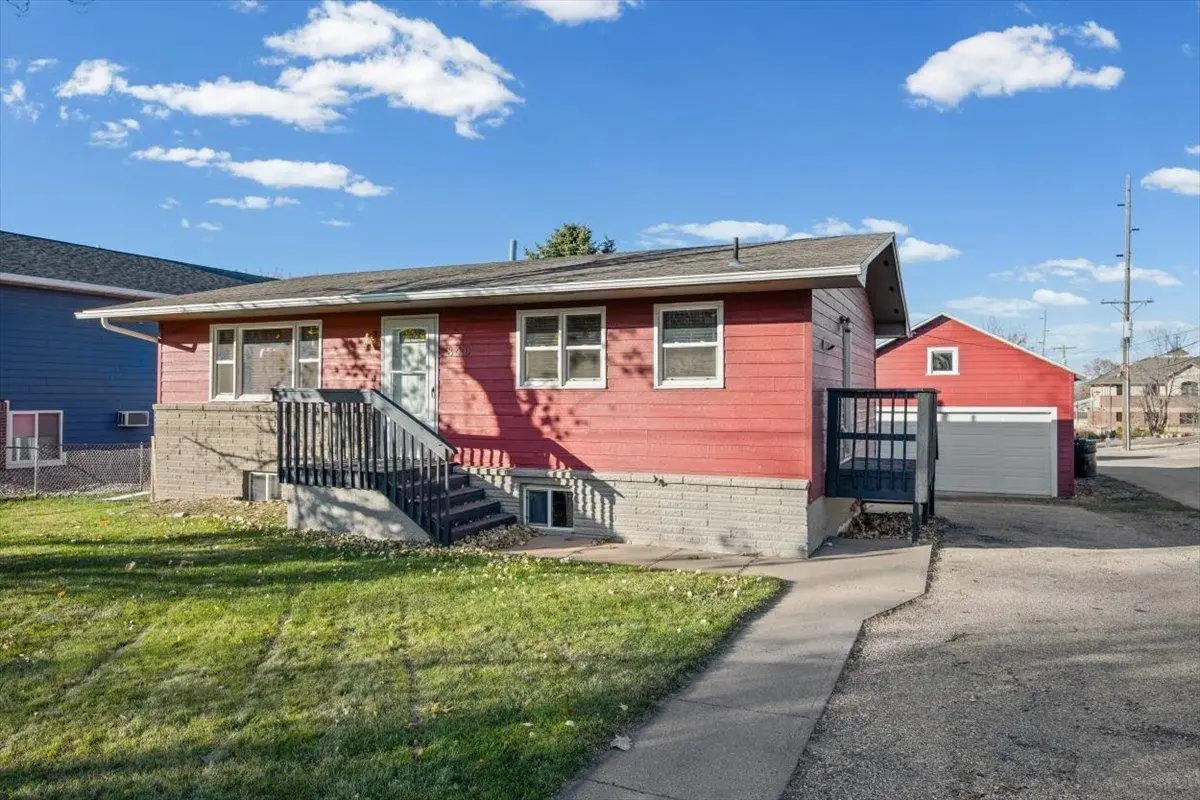 840 W Jackson Boulevard, Spearfish, SD 57783 - Image #1