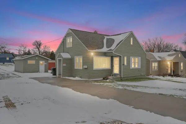 1020 Perkins Street, Belle Fourche, SD 57717