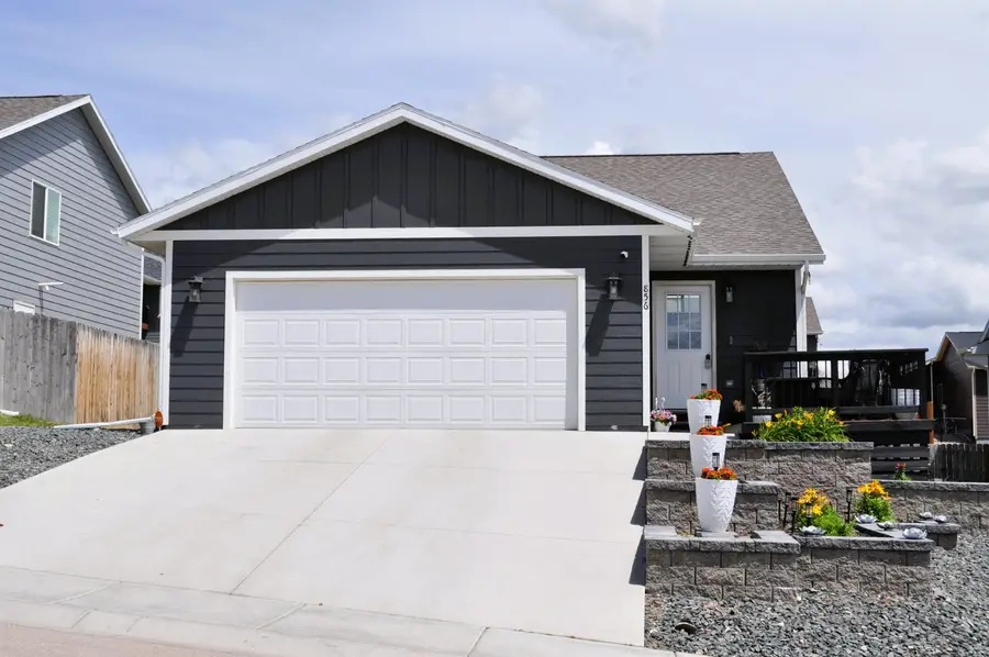 856 Diamond Ridge Boulevard, Rapid City, SD 57703 - Image #2
