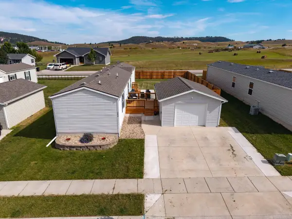 3049 Trailhead Loop, Sturgis, SD 57785