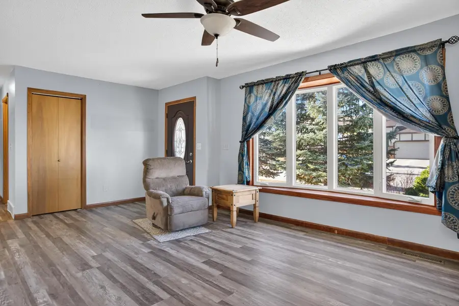 3934 Parkview Drive, Rapid City, SD 57701 - Image #3