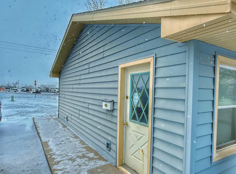 304 Riley Avenue, Moorcroft, WY 82721 - Image #3