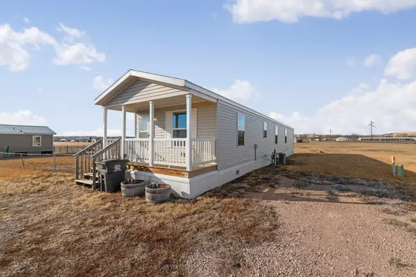 3950 Elkhorn Ln, Rapid City, SD 57701