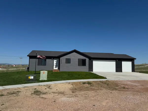 24005 Bridle Ridge Ct, Rapid City, SD 57701