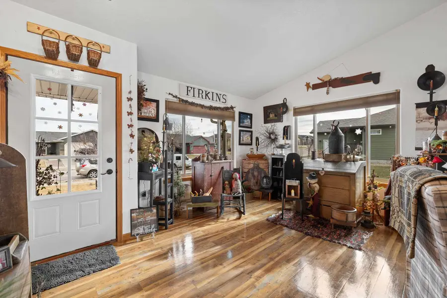 5127 Misty Woods Lane, Rapid City, SD 57701 - Image #2