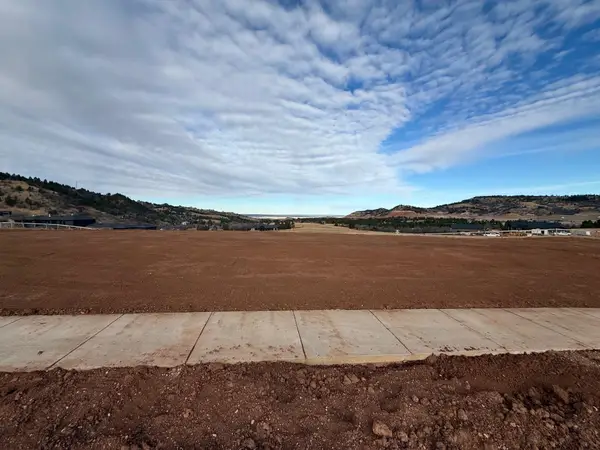 2774 Sweetclover Ct, Spearfish, SD 57783