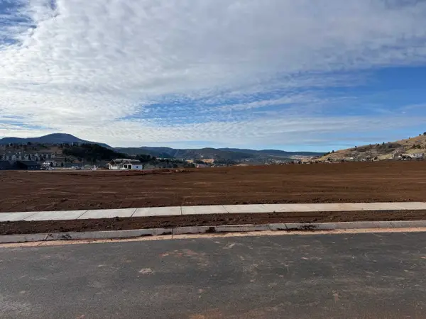 2555 Sweetclover Ct, Spearfish, SD 57783