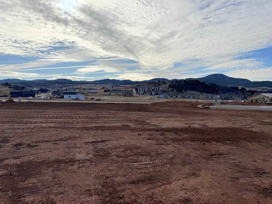 2621 Sweetclover Ct, Spearfish, SD 57783 - Image #2