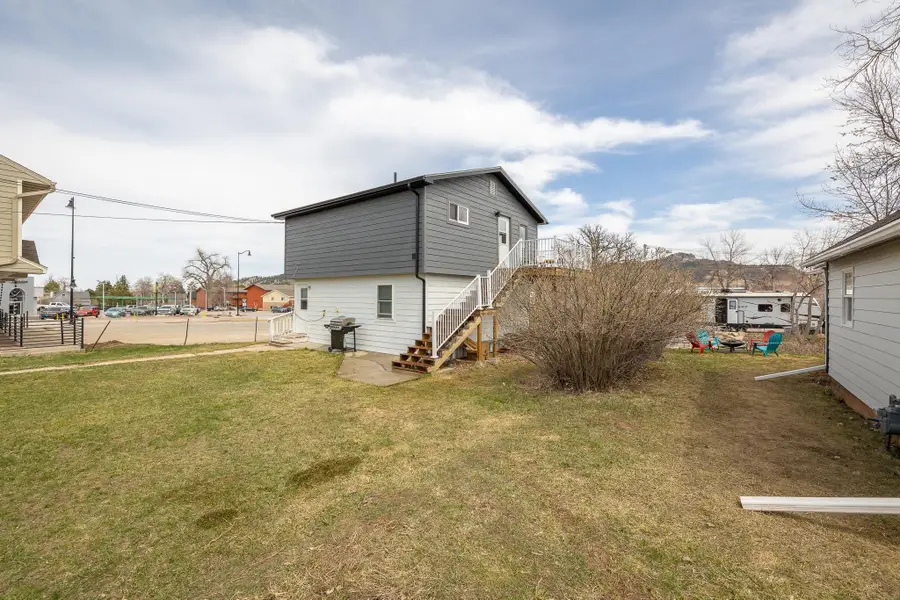 735 N Ames Street, Spearfish, SD 57783 - Image #2