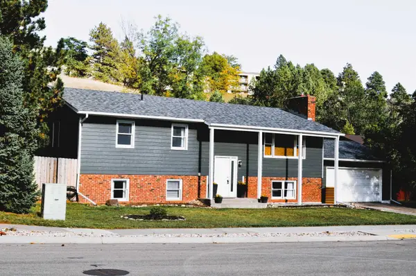 1302 38th Street, Rapid City, SD 57702