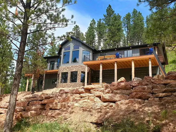 20076 Higgins Gulch Road, Spearfish, SD 57783