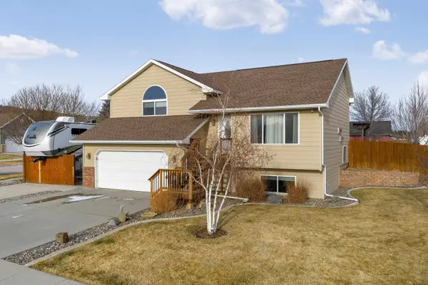 7150 Castlewood Drive, Summerset, SD 57718